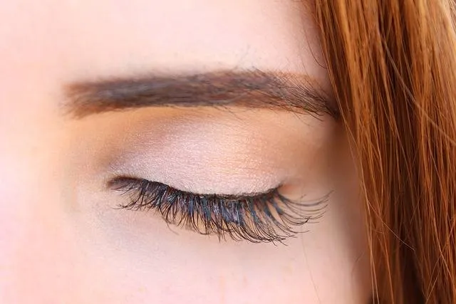 img-maquillage-permanent-elegante-moment img-maquillage-permanent-elegante-moment
