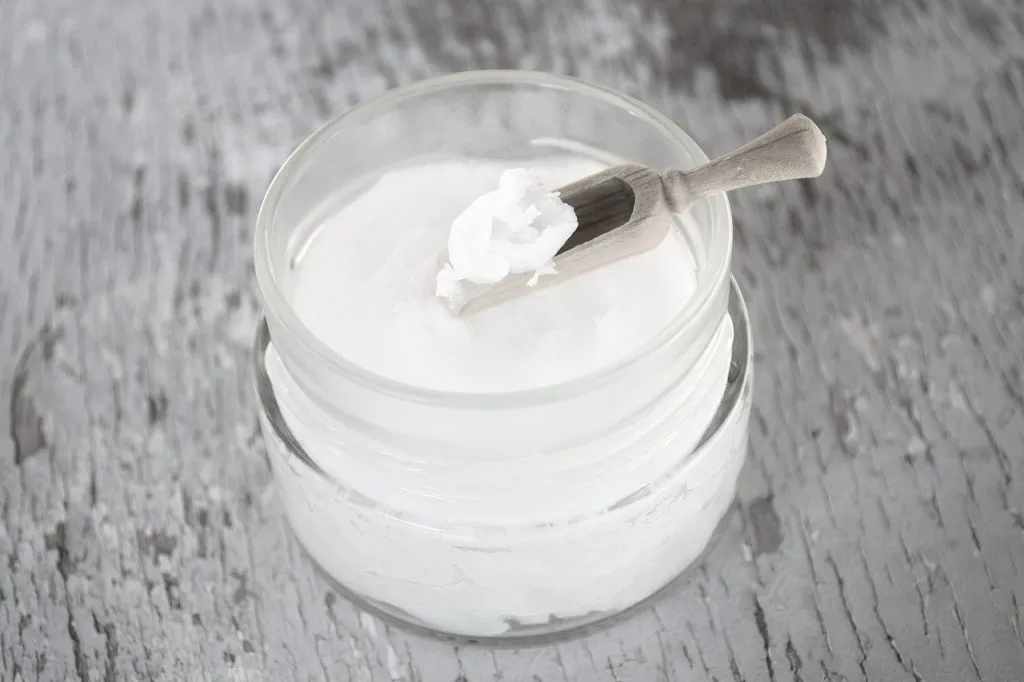 5_soins_de_la_peau_avec_l_huile_de_coco 5_soins_de_la_peau_avec_l_huile_de_coco