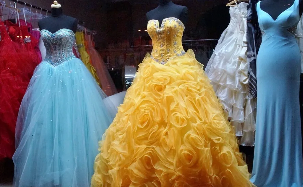 Mariage:_4_avantages_à_opter_pour_une_robe_corset_! Mariage:_4_avantages_à_opter_pour_une_robe_corset_!