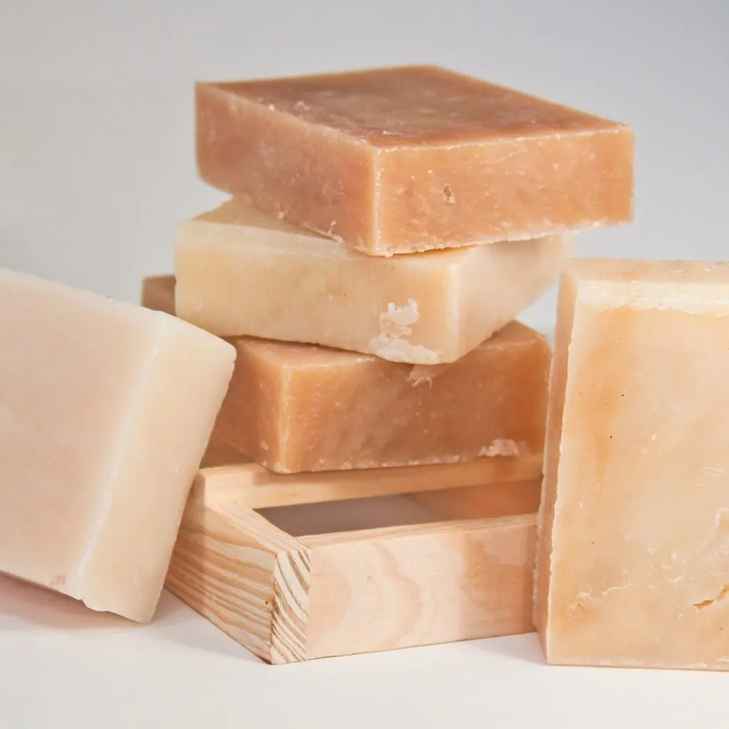 Peut_on_faire_du_savon_sans_soude_(hydroxyde_de_sodium)_? Peut_on_faire_du_savon_sans_soude_(hydroxyde_de_sodium)_?