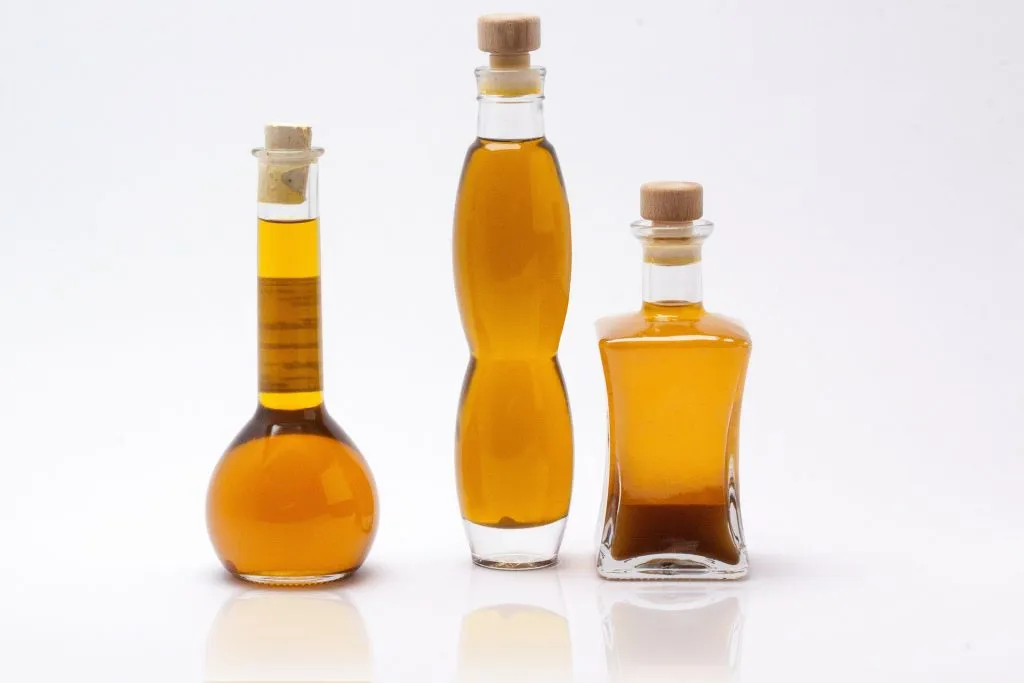 L_huile_de_jojoba_peut_elle_aider_à_faire_disparaître_l_acné_? L_huile_de_jojoba_peut_elle_aider_à_faire_disparaître_l_acné_?