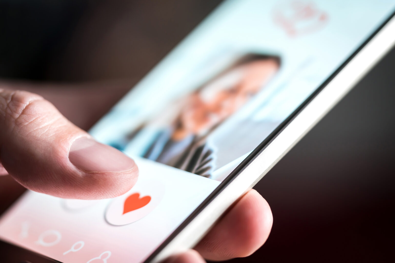 Dating,App,Or,Site,In,Mobile,Phone,Screen.,Man,Swiping