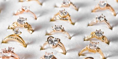 Comment_choisir_ses_bagues,_accessoires_de_mode_indispensables?