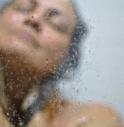 L’importance_de_la_toilette_ou_l’hygiène_intime_chez_la_femme
